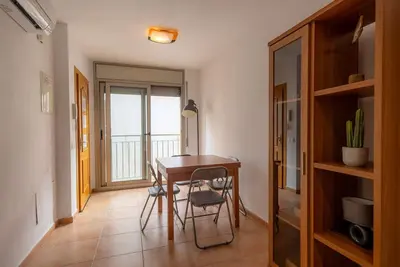 Image de Appartement idéal couple à 100m plage et commerces