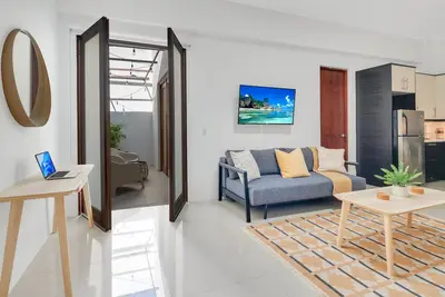 Image de Charming Osj Hideaway w/ Terrace & Full Kitchen