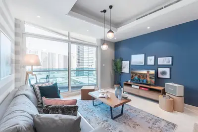 Image de Blueground | Dubai Marina, pool, nr Marina