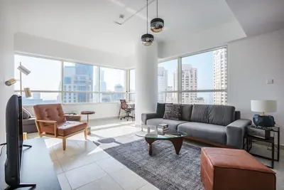 Image de Blueground | Dubai Marina, pool, nr Marina