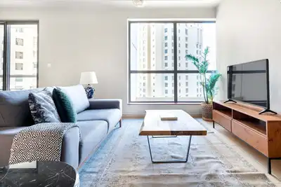 Image de Blueground | Jumeirah Beach Residence, pool, nr beach