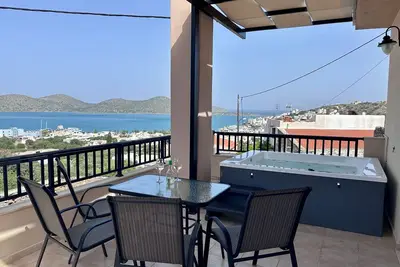 Image de Casa Betini | Charming Traditional Maisonette with Jacuzzi & Stunning Bay Views