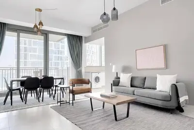 Image de Blueground | Dubai Marina, pool, nr Marina