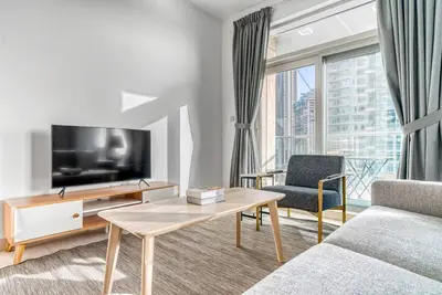 Image de Blueground | Downtown Dubai, pool, nr Burj Khalifa