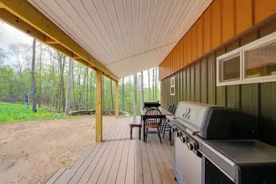 Image de 1 Mi to Mohican River: Wooded Retreat w/ Trails!