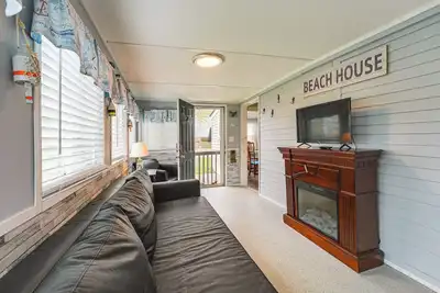 Image de Large Yard: Walkable Cottage in Old Orchard Beach!