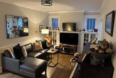 Image de Cozy&Stylish Hip Nchat Home~Wlk 2 FrazierAve&More!