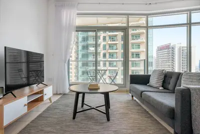 Image de Blueground | Downtown Dubai, pool, nr Burj Khalifa