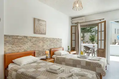 Image de Appartement \"Garden View No 5\" avec vue sur les montagnes, Wi-Fi et climatisation