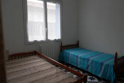 Image de Maison au calme à 4Km de Cognac bien équipée. Jardin clos place pour 2 voitures.