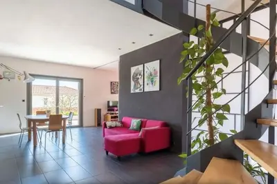 Image de Villa écologique entre thermes et volcans; possibilité de soins de bien-être.