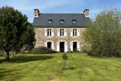 Image de Maison familiale spacieuse avec grand jardin, à 700 m de la mer