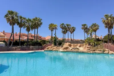 Image de Arena Marina - Piscina y relax cerca de aeropuerto