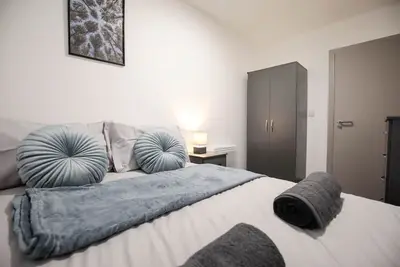 Image de 3 Bed Apartment in Oldham