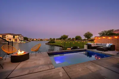 Image de Solmar at Terra Lago Private Lake House With Free Pool Heating for any 3nights stay