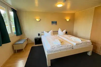 Image de cozy bungalow vacation idyll wellness oasis