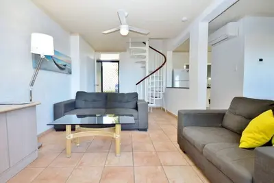 Image de Waterfront Resort | Sleeps 7 |  Pool | Wifi