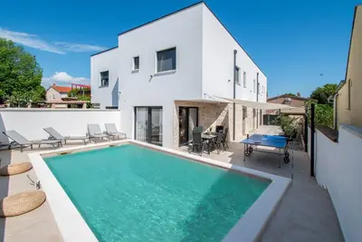 Image de Maison de vacances pour 10 personnes env. 180 qmà Barbariga, Istrie (Istrische Riviera)