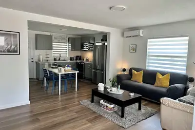 Image de Zephyrhills Downtown Home