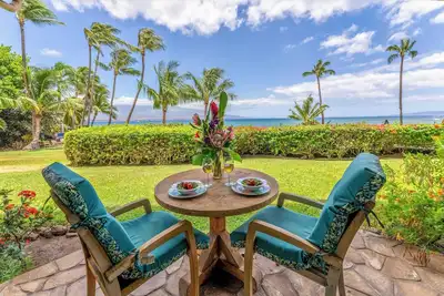 Image de *Maalaea Banyans 104* New Listing Maui Stunning Prime Ocean Front with hot tub!