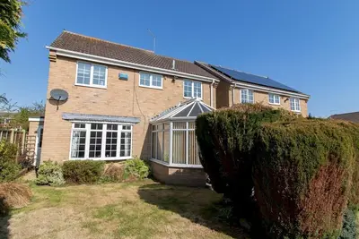 Image de Pass the Keys | Work & Relax in Guisborough | Garden, Parking