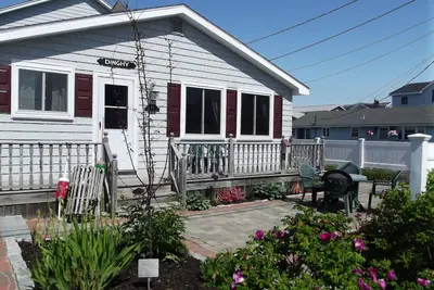 Image de 2 bed, 1 bath home just a short walk to the beach access, Laundry, WiFi