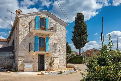 Image de Superbe maison à Vabriga avec WiFi