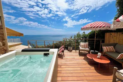 Image de Villa proche plages, jacuzzi et vue mer panoramique
