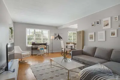 Image de Modern Abode 2bd with Garden and Garage