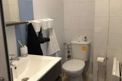 Image de Charming 2-bedroom apartment with WiFi, Ac in welcoming Tanger