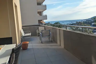 Image de ☀️😎Joli cocon à Ajaccio vue mer🌊 à 6 min de la plage🏖️