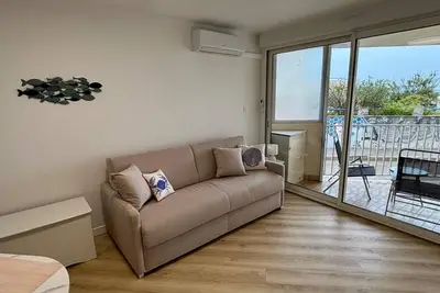 Image de Grand studio vue mer.