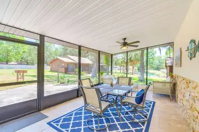 Image de < 1 Mi to Lake Rousseau: Waterfront Home!