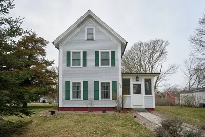 Image de Charming 4-bedroom home with Ac, WiFi in lovely Harwich, Ma! Sleeps at least 8!