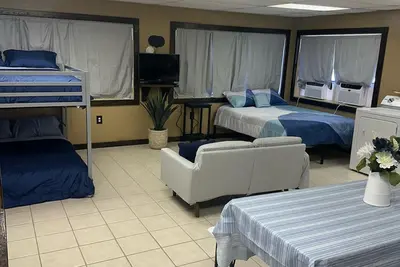 Image de Stay with Cajun Charm & River Access