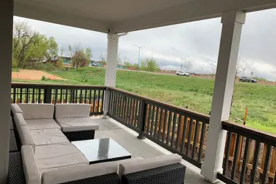 Image de Superb Location: 3br with Park View & Trail Access