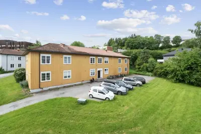 Image de Small but cozy apartment in central Persaunet, parking space, private bathroom