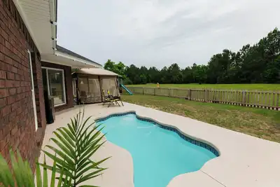 Image de Lux Coastal Oasis • Pool • Hot Tub • Game Room • Gym • Golf • Family friendly •