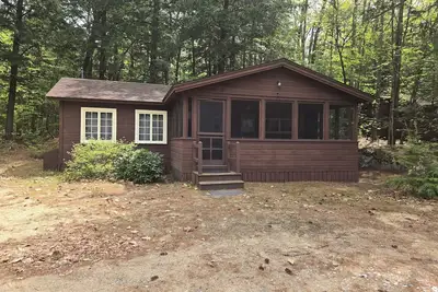 Image de Lake Winni 2 bedroom cottage with large sandy beach and use of small boats