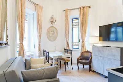 Image de [5 min from upper town] Vintage and elegant apartment