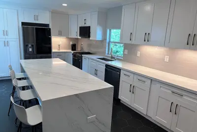 Image de Stylish 3br Near Med Center – Weekday Discounts!