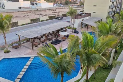 Image de 2Queenbedroom & Sofabed apartment, Kitchen, kitchenette, livingroom with Ocean View