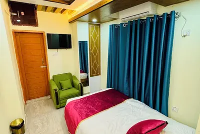 Image de Revel in the beauty of lake life