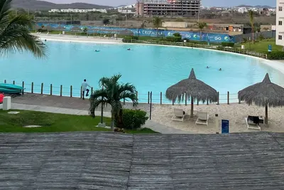 Image de Apartment in Mazatlan's largest swimming pool, lagoon with artificial beach