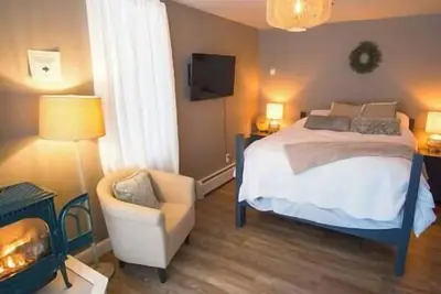 Image de Cabernet Landmark Inn, Hot Tub, Fireplaces Views