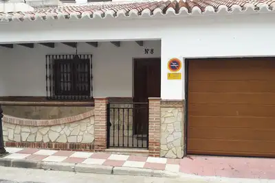 Image de Maison de campagne \"Campanilla Valle De Abdalajis\" avec terrasse privée, Wi-Fi et climatisation