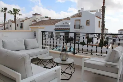 Image de Great for families and golfers, 5 minute walk to Villamartin Plaza