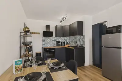 Image de 200m de la mer - Appartement pour 4 avec balcon