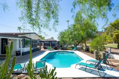 Image de Golf Course Home - Heated Pool