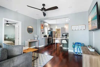 Image de Coastal Waterview Condo 5 min to Beach